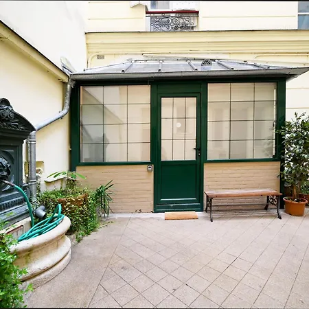 Apartman Charming For Two *